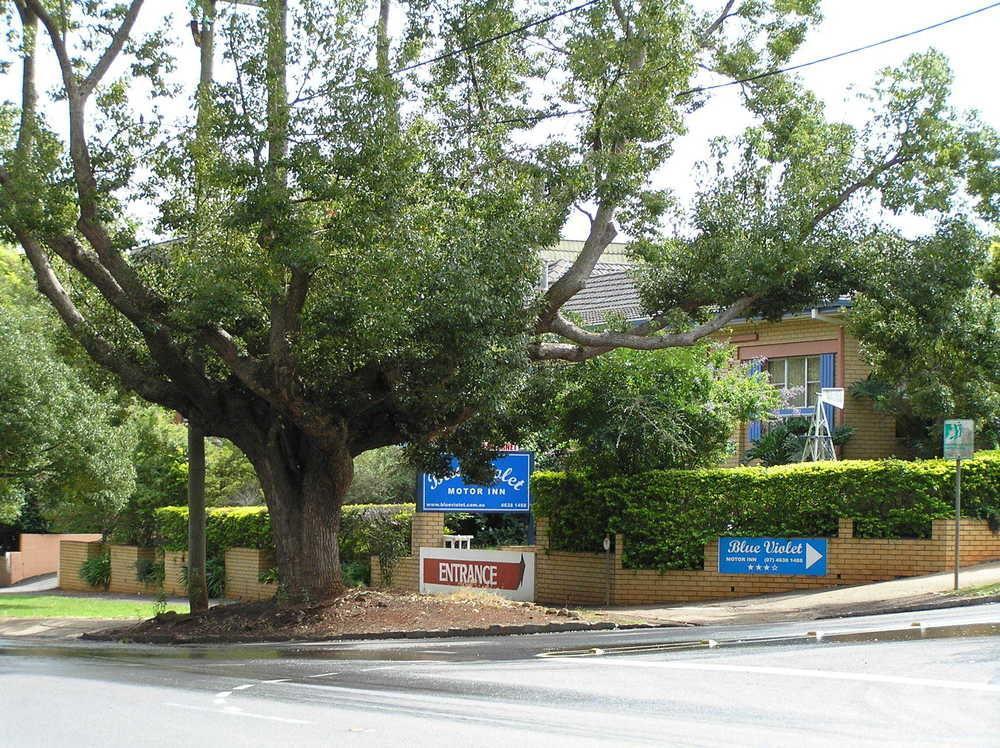 Blue Violet Motor Inn Toowoomba Exterior photo